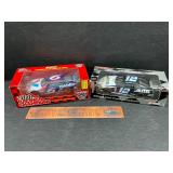 2 die cast cars