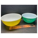 Pyrex bowls