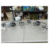 Light fixtures