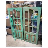 2 wood decor pcs