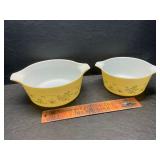 Pyrex bowls
