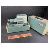 Slide projector