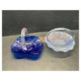 2 glass baskets
