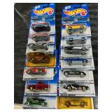 14 Hot Wheels