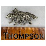 Shube 26.78 grams sterling silver wolves brooch