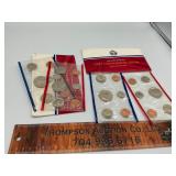 2 1987 mint sets