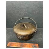 Lodge pot