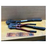 Bolt cutters