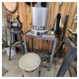 Remington Heater w rolling table & hydraulic lines
