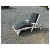 Lounge chair
