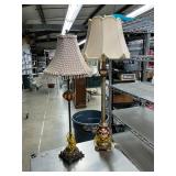 2 lamps