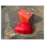 2 gas tanks