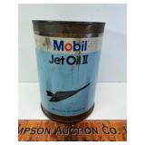 Mobil oil jet oil can with oil