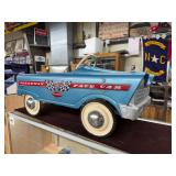 Vintage metal speedway 500 pace pedal car