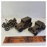 2 Metal Banks & Car