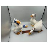 4 ceramic geese