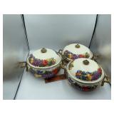 Enamel pots