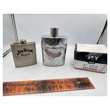 Flasks and mini straws