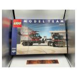 Lego Model Team