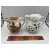 2 pitchers