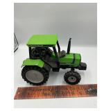 Deutz Allis tractor