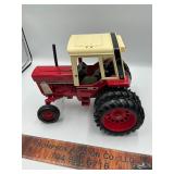 International tractor
