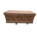 Blanket chest and contents
