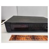Kenwood amplifier powers on