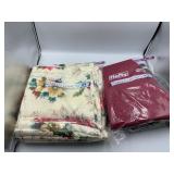 5 tablecloths
