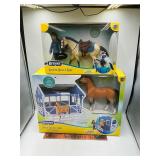 Breyer Deluxe stable and horse and rider