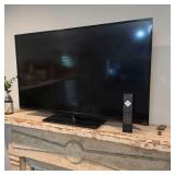 40in Vizio TV w Remote