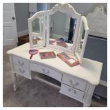 Vanity & Contents (Loose Leg)