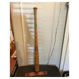 Louisville slugger bat