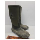 Muck boots