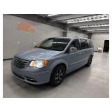 2013 Chrysler Town and Count