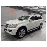 2010 Mercedes- GL-Class