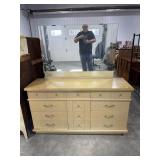 8 Drawer Dresser w/ Mirror