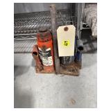 Pair of Bottle Jacks