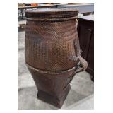 Woven Lidded Clothes Basket w/ Lizard Handles