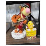 M & M Tin & Tigger (Battery Operated)