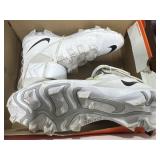 Nike Huarache Size 13W Cleats