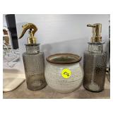 Pottery & 2 Dispensers 1 Spray & 1 Pump