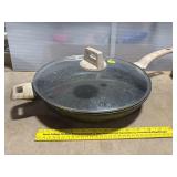 Natural Elements Skillet