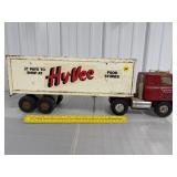 Chariton Iowa Hy-Vee Semi & Trailer
