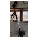 Black & Decker Weed Trimmer w/Battery & Charger