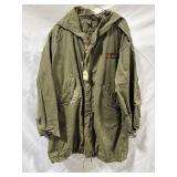 US ARMY Coat has mended holes 2XL/3XL
