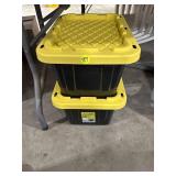 Pair of 5 Gallon Totes w/Lids