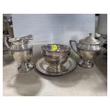 Serving Pieces
