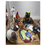 Figurines