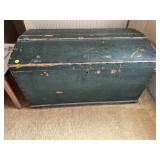Chest w/ Cedar Lined Bottom 42.5x23x24.5